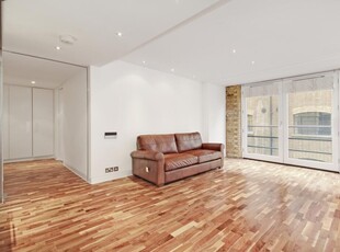 1 bedroom flat for rent in Butlers Wharf Building, Shad Thames, London, SE1