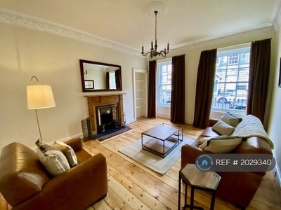 1 bedroom flat for rent in Gfr Cumberland Street, Edinburgh, EH3