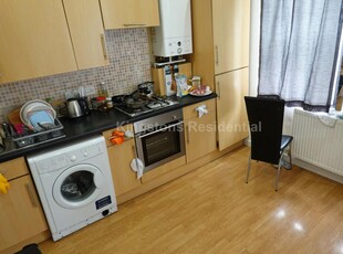 1 bedroom flat for rent in Stacey Road, Roath, CF24 1DS, CF24