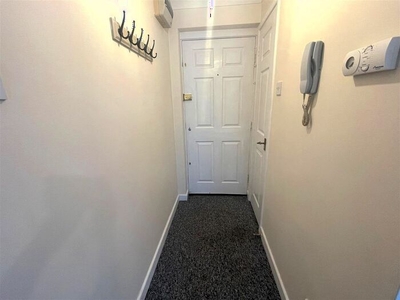 1 Bedroom Flat To Rent