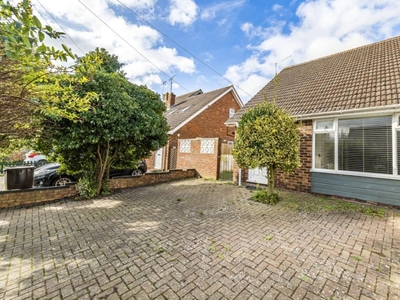 2 Bed Bungalow For Sale in Didcot, Oxfordshire, OX11 - 5300448