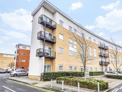 2 Bed Flat/Apartment For Sale in Reading, Berkshire, RG2 - 3285017