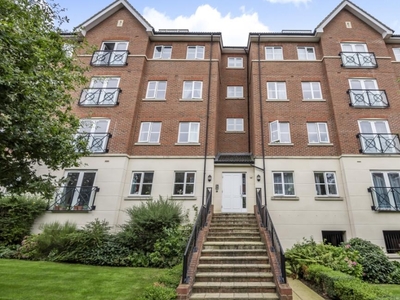 2 Bed Flat/Apartment For Sale in Viridian Square, Aylesbury, HP21 - 4682738