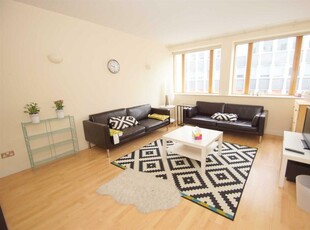 2 bedroom apartment for rent in 15 South Parade, Leeds, LS1