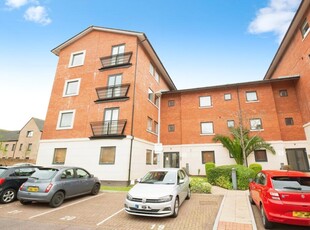 2 bedroom apartment for rent in Henke Court, Cardiff Bay, CF10