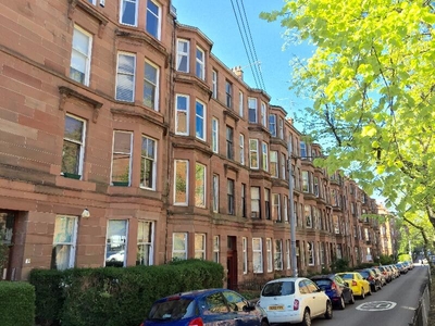 2 bedroom flat for rent in Dudley Drive, Hyndland, Glasgow, G12