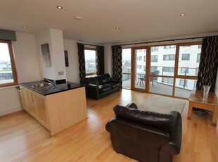 2 bedroom flat for rent in McClintock House, Leeds Dock, LS10