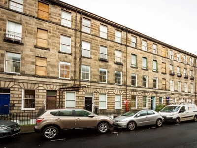 2 bedroom flat for rent in Montague Street, Newington, Edinburgh, EH8