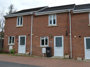 2 bedroom terraced house for rent in Ross Road, St James, Northampton NN5 5AY, NN5