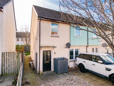 3 bed end terraced house for sale in Craigmillar