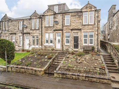 3 bed first floor flat for sale in Dunfermline