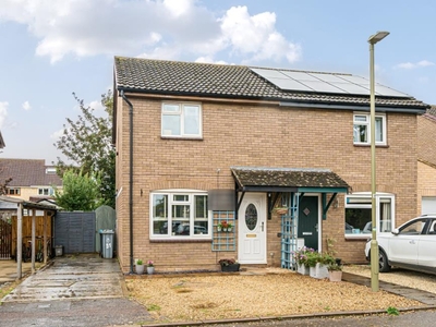 3 Bed House For Sale in Carterton, Oxfordshire, OX18 - 5184498