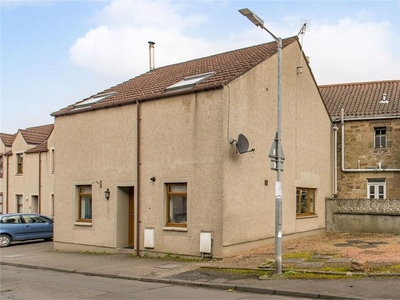3 bed terraced house for sale in Cupar