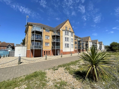 3 bedroom apartment for rent in Caroline Way, Sovereign Harbour North, Eastbourne, East Sussex, BN23