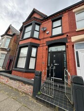 3 bedroom end of terrace house for rent in Brelade Road, Liverpool, Merseyside, L13