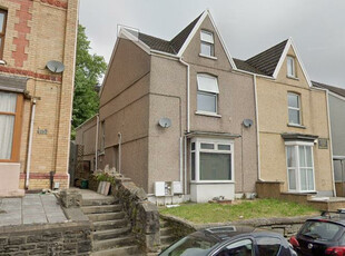 3 bedroom flat for rent in King Edwards Road, SWANSEA, SA1