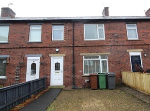 3 bedroom house for rent in Longfield Avenue, Pudsey, LS28