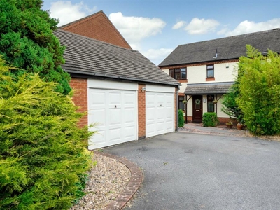 4 bedroom detached house for sale in Cosby Road, Littlethorpe, Leicester, LE19
