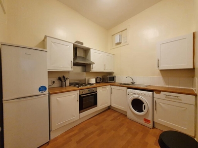 4 bedroom flat for rent in Summerhall Square, Newington, Edinburgh, EH9