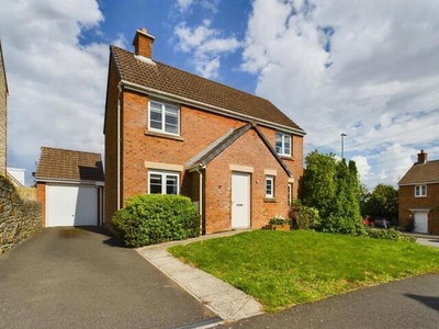 4 Bedroom House Caldicot Monmouthshire