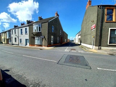 5 Bedroom House Milford Haven Pembrokeshire