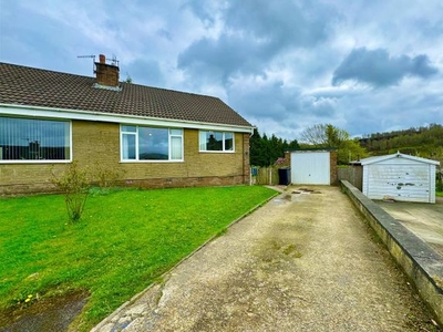 Bungalow to rent in Willow Tree Close, Keighley BD21