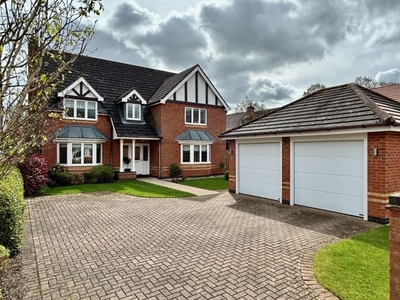 Detached house for sale in Hammersmith Close, Radcliffe-On-Trent, Nottingham NG12