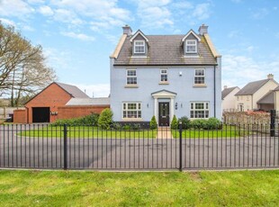 Detached house for sale in Stryd Camlas, Pontrhydyrun, Cwmbran, Torfaen NP44