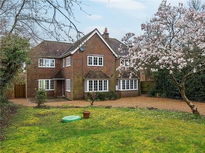 Detached house to rent in Ballinger Road, South Heath, Great Missenden HP16