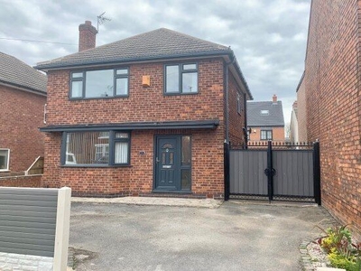 Detached house to rent in Bonsall Street, Nottingham NG10