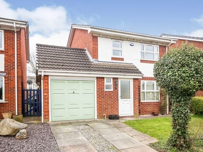 Detached house to rent in Greenbank Close, Oswestry, Shropshire SY11