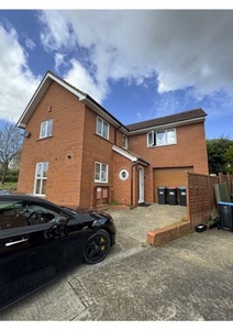 Detached house to rent in Khasiaberry, Walnut Tree, Milton Keynes, Buckinghamshire MK7
