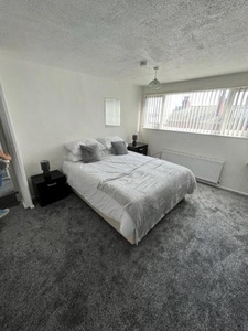 End terrace house to rent in Fairford Terrace, Leeds LS11