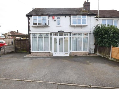 End terrace house to rent in Rose Road, Coleshill, Birmingham B46