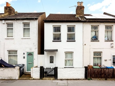 End terrace house to rent in Zion Road, Thornton Heath CR7