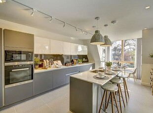Flat for sale in 847 Finchley Road, London NW11