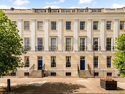 Flat for sale in Imperial Square, Cheltenham GL50
