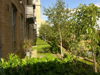 Flat to rent in Apartment Valley Mill, Park Road, Elland HX5