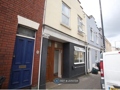 Flat to rent in Bedminster, Bristol BS3