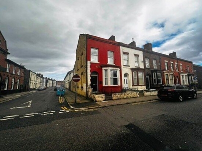 Flat to rent in Church Road, Liverpool L4