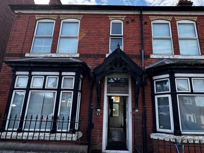 Flat to rent in Claughton Road, Dudley DY2