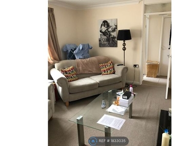 Flat to rent in Ethel Road, Leicester LE5