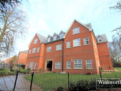 Flat to rent in Goldring Court, Goldring Way, London Colney, St. Albans AL2