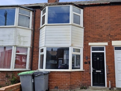 Terraced house to rent in June Avenue, Blackpool FY4