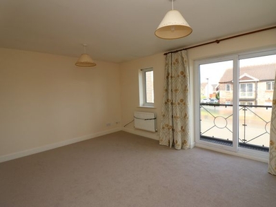 Flat to rent in Langsett Court, Lakeside, Doncaster DN4