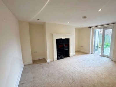 Flat to rent in Millbrook Place, Lansdown, Stroud GL5