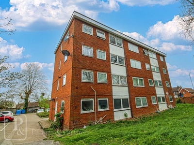 Flat to rent in Norwich Court, Chevallier Street, Ipswich, Suffolk IP1