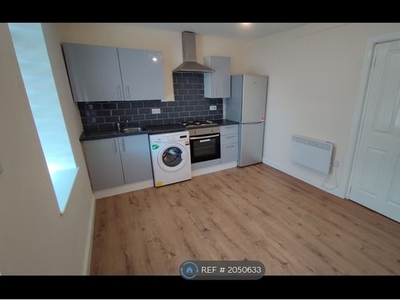 Flat to rent in Old Mill Lane, Barnsley S71