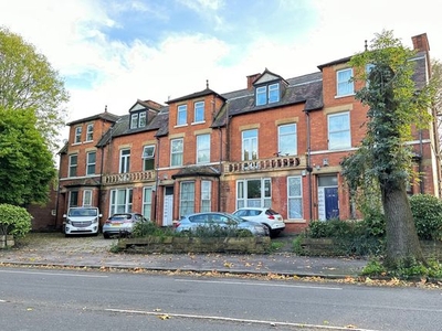 Flat to rent in Plymouth Grove, Manchester M13