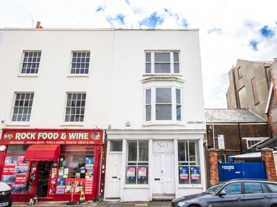 Flat to rent in Rock Street, Brighton BN2